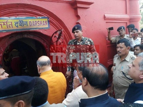 Before BJP Govt's swearing-in, Amit Shah offers prayers to Tripura Sundari Goddess 